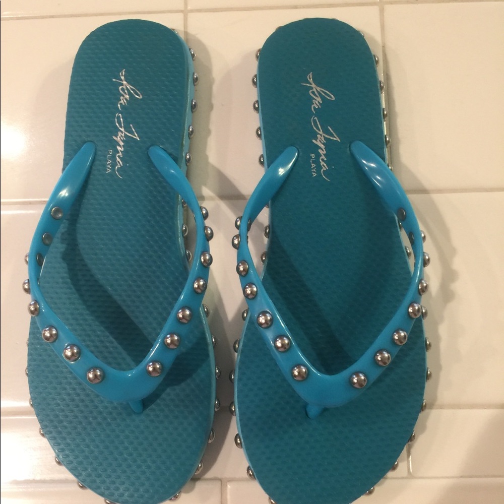 Isa Tapia Kate studded sandals
